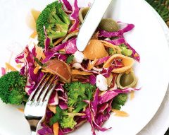 Salada de massa com legumes