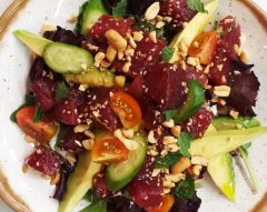 Salada de quinoa com atum